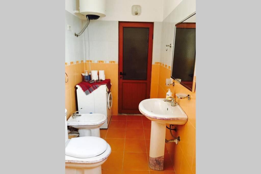 Ari'S Apartment Vlore Exterior photo